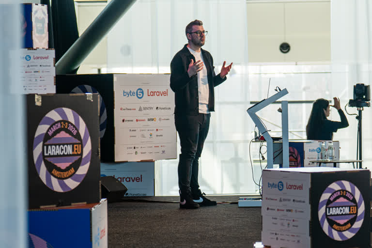 Laracon EU community memory 30
