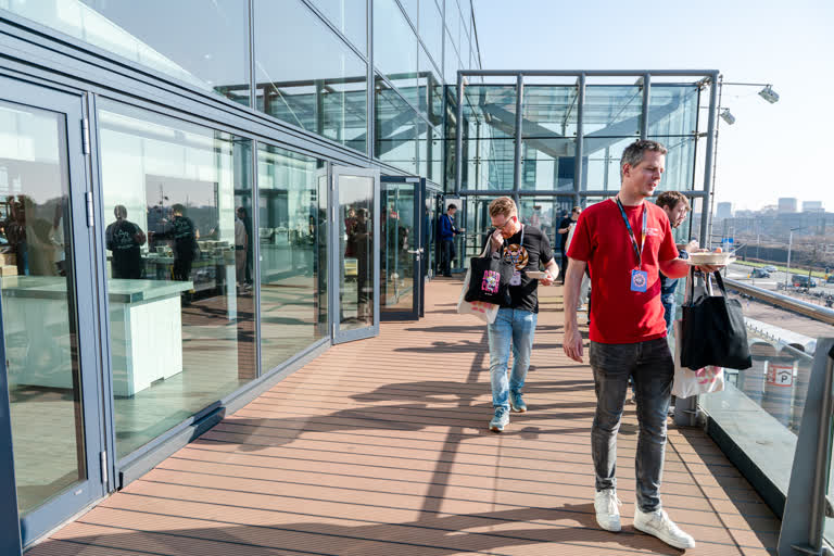 Laracon EU community memory 50