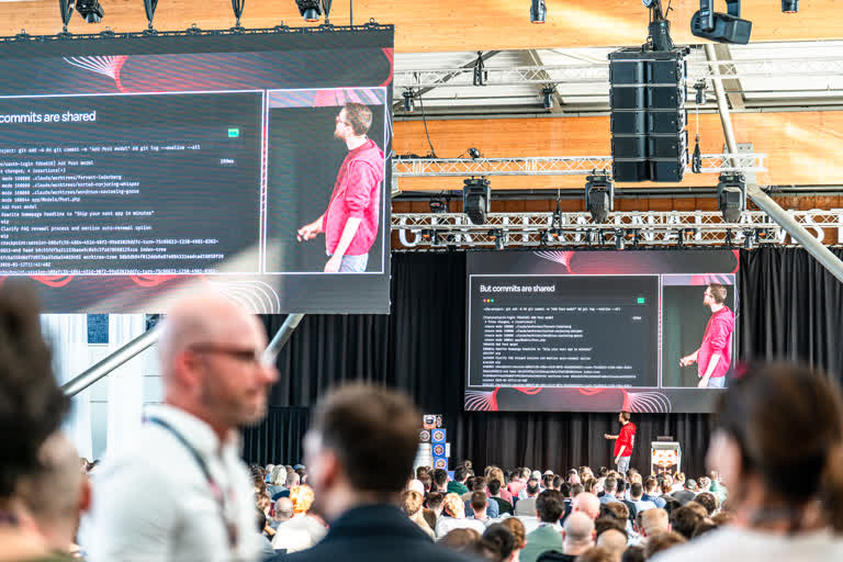 Laracon EU community memory 99