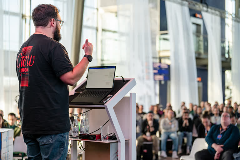 Laracon EU community memory 164