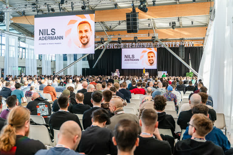 Laracon EU community memory 277