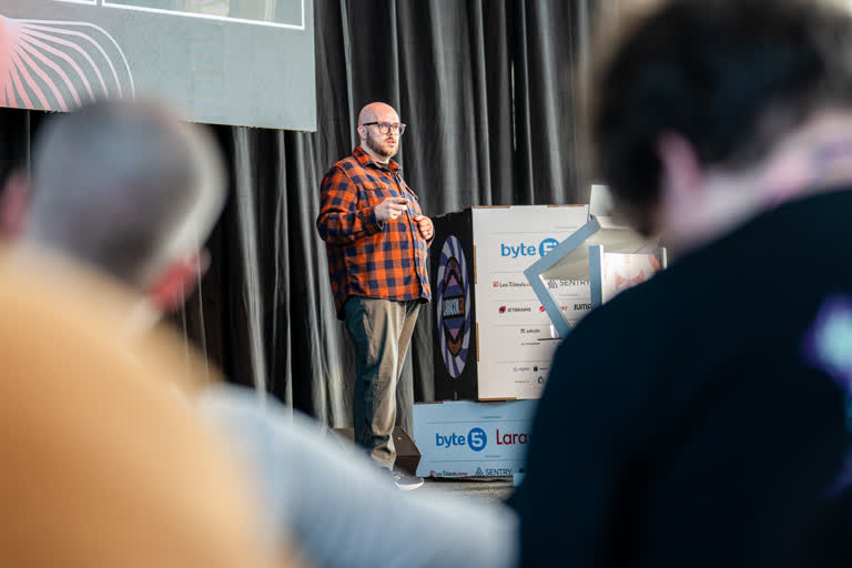 Laracon EU community memory 300