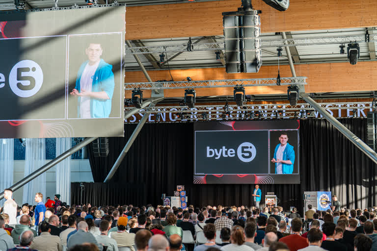 Laracon EU community memory 308