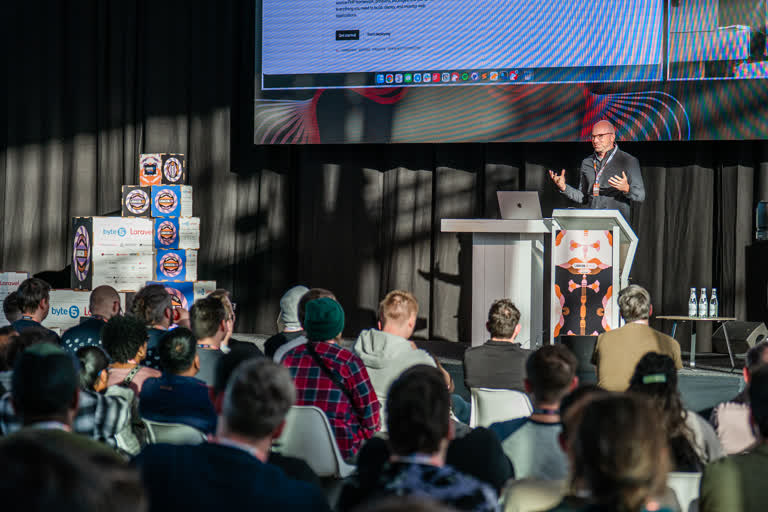 Laracon EU community memory 340