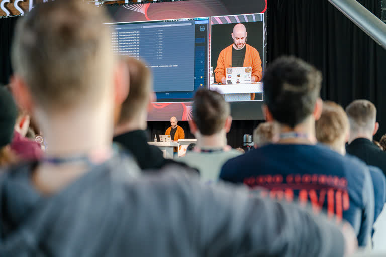 Laracon EU community memory 365