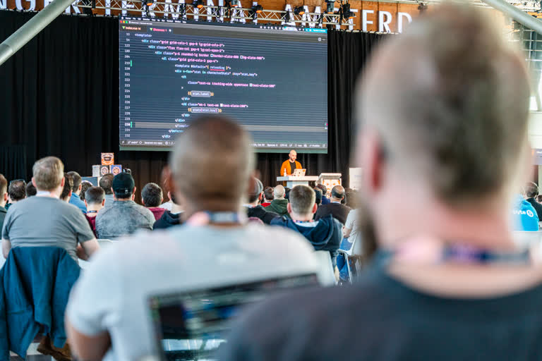 Laracon EU community memory 370