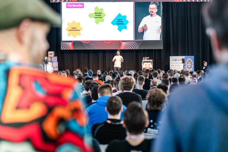 Laracon EU community memory 374