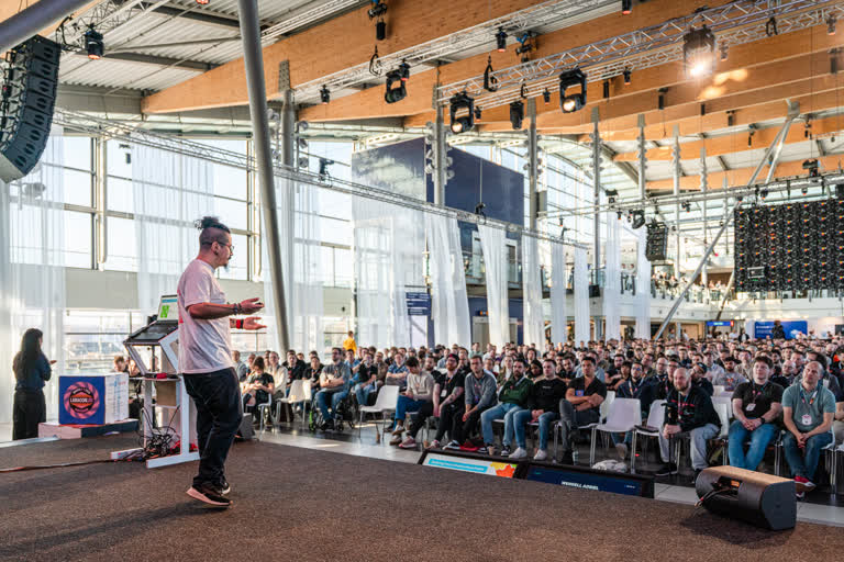 Laracon EU community memory 379